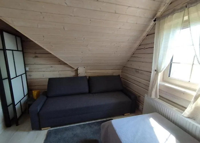 Grey Pine House Apartment